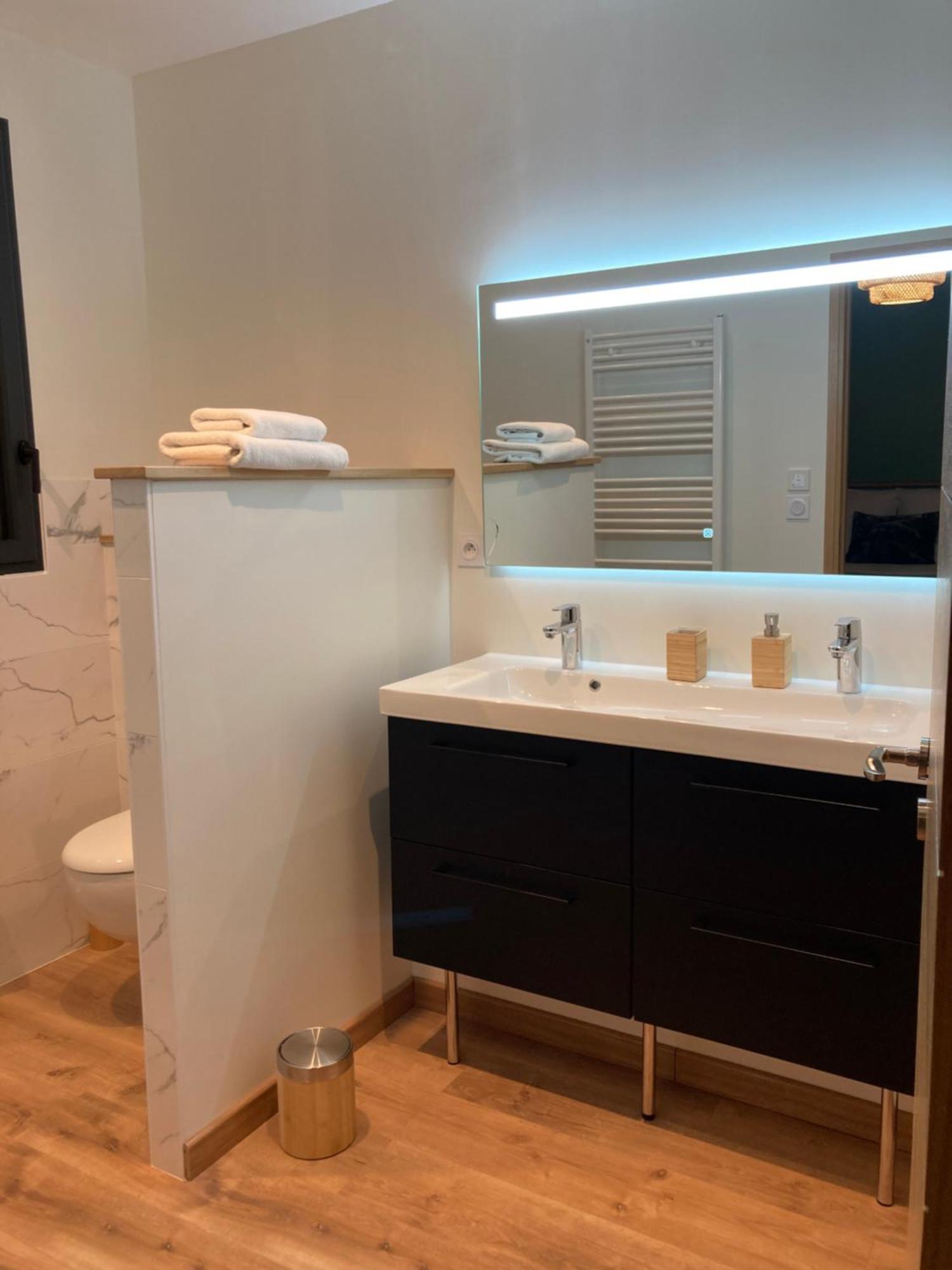Villa Le 51 Bis à Châteauroux Extérieur photo