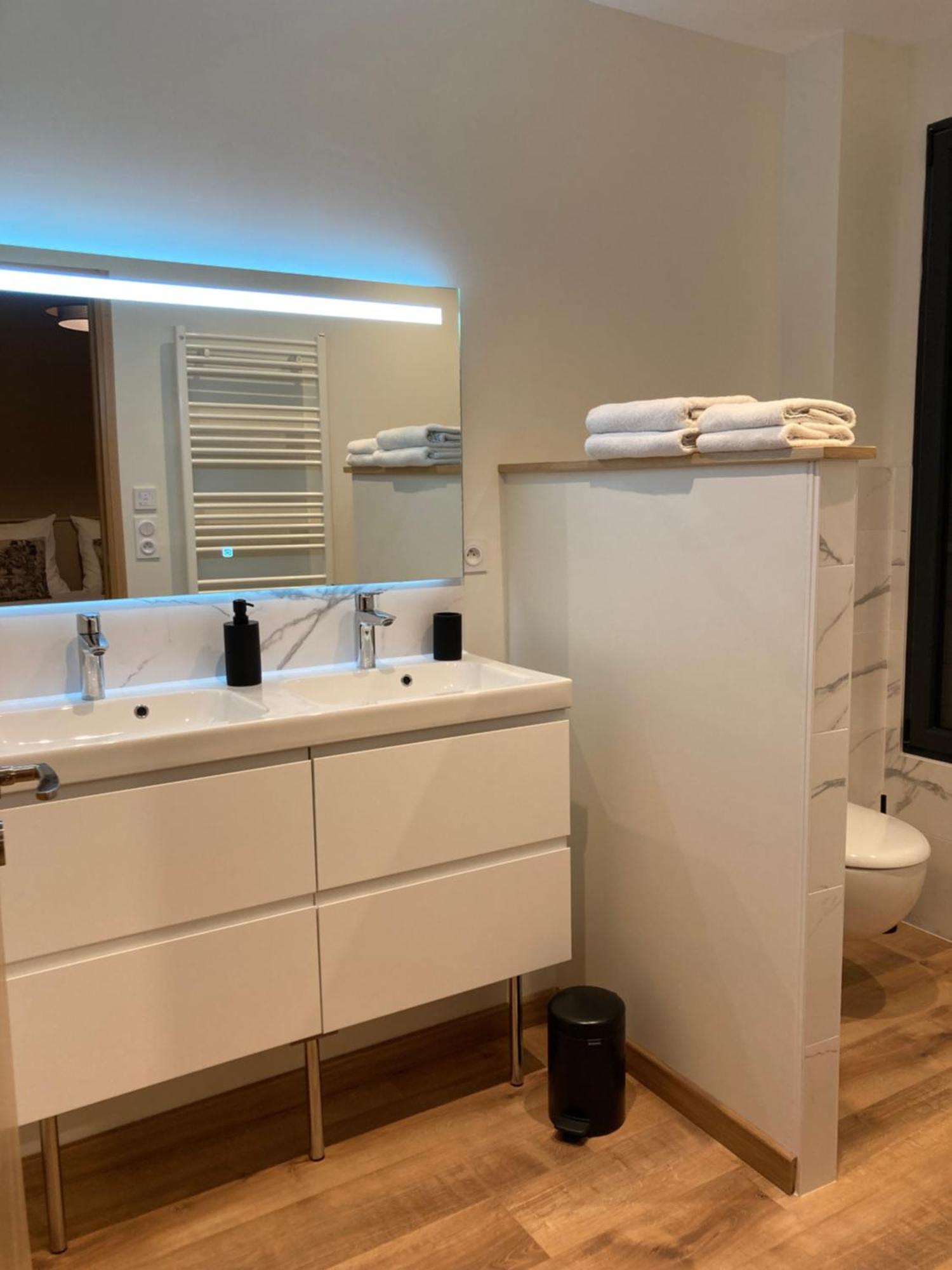 Villa Le 51 Bis à Châteauroux Extérieur photo